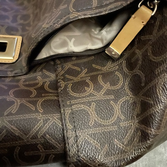 Calvin Klein classic brown tote - Picture 6 of 7